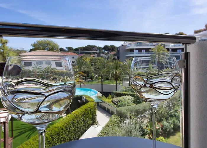 Parc Du Cap Luxury Appartement *