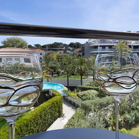 Parc Du Cap Luxury 아파트 *
